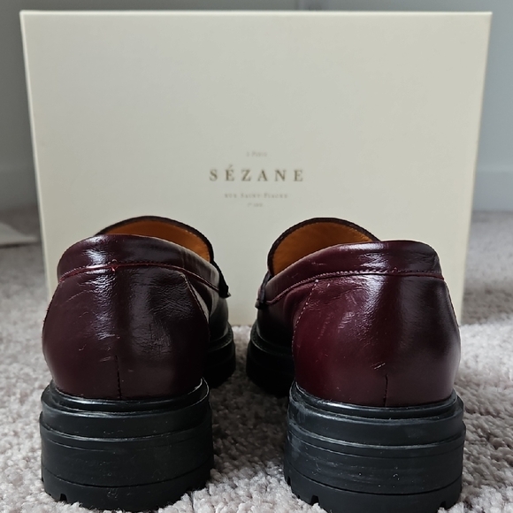 Sézane Burgundy Leather Loafers newish with box - Picture 7 of 11